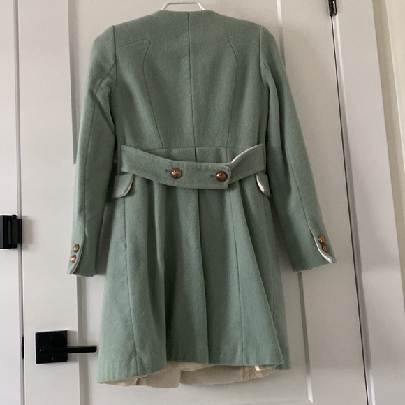EUC Made in Korea Trench Coat ✨ - Picture 2 of 5